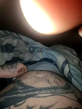 Snapshot of Yahurrme chatting on 01/16/26, 02:15 Yahurrme online show from 01/16/26, 02:15