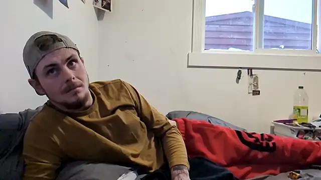 youngblondetwink online show from 12/22/25, 10:29