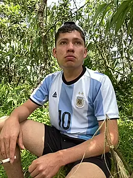 Snapshot of elfernh chatting on 03/12/26, 03:18 elfernh online show from 03/12/26, 03:18