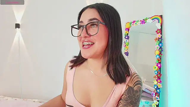 justonecute online show from 09/29/25, 02:49