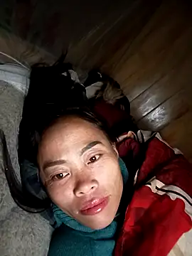 CoMay003 online show from 11/30/25, 08:46