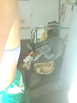 Snapshot of Sonam9696 chatting on 10/07/25, 06:38 Sonam9696 online show from 10/07/25, 06:38