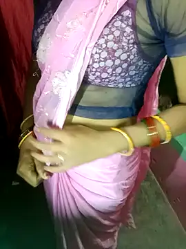 Snapshot of Sonam9696 chatting on 10/17/25, 07:05 Sonam9696 online show from 10/17/25, 07:05