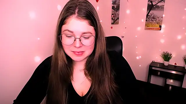  Lovely Mary online show from 10/24/25, 06:59