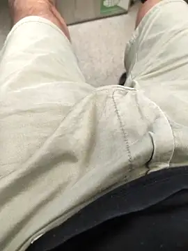 Snapshot of hansvonerotic1 chatting on 09/10/25, 12:16 hansvonerotic1 online show from 09/10/25, 12:16