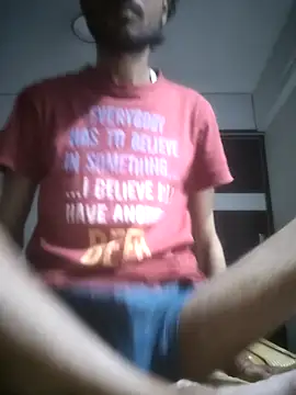 Snapshot of fckboy987 chatting on 10/15/25, 07:47 fckboy987 online show from 10/15/25, 07:47