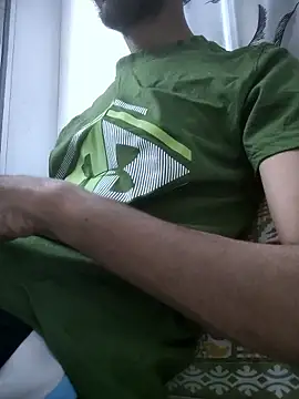 Snapshot of fckboy987 chatting on 01/08/26, 04:53 fckboy987 online show from 01/08/26, 04:53