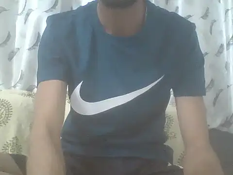 Snapshot of fckboy987 chatting on 02/02/26, 05:44 fckboy987 online show from 02/02/26, 05:44