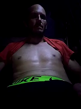 Snapshot of Romance32 chatting on 10/01/25, 09:26 Romance32 online show from 10/01/25, 09:26