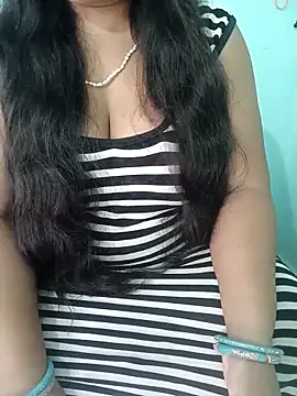 Snapshot of Anjali-bhabhi chatting on 09/29/25, 05:34 Anjali-bhabhi online show from 09/29/25, 05:34