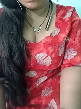 Snapshot of Anjali-bhabhi chatting on 04/01/26, 08:04 Anjali-bhabhi online show from 04/01/26, 08:04