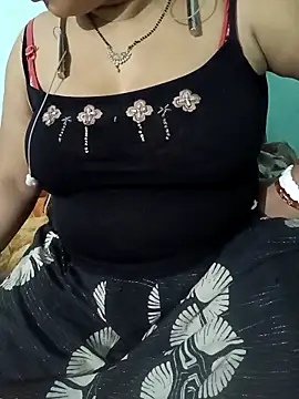 Snapshot of Anjali-bhabhi chatting on 04/04/26, 06:16 Anjali-bhabhi online show from 04/04/26, 06:16