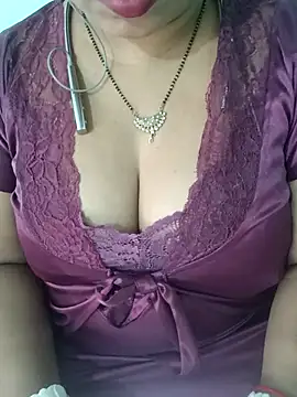 Snapshot of Anjali-bhabhi chatting on 04/06/26, 05:41 Anjali-bhabhi online show from 04/06/26, 05:41