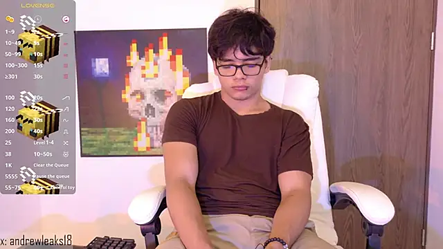 an drew18 online show from 11/15/25, 02:24