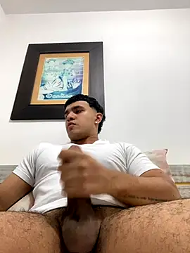 Snapshot of TysonAn chatting on 10/09/25, 04:10 TysonAn online show from 10/09/25, 04:10