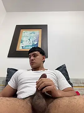 Snapshot of TysonAn chatting on 11/07/25, 04:56 TysonAn online show from 11/07/25, 04:56