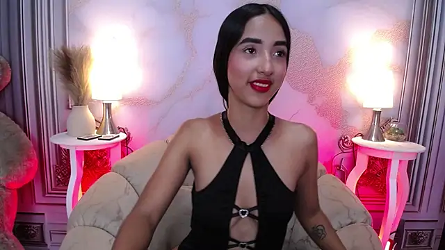 Snapshot of MilkyLally chatting on 03/21/26, 12:10 MilkyLally online show from 03/21/26, 12:10