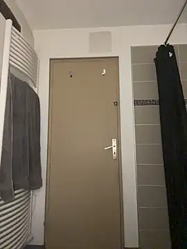 Snapshot of dasilva_elsa21 chatting on 02/17/26, 10:38 dasilva elsa21 online show from 02/17/26, 10:38