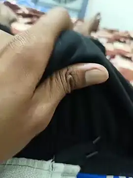 Snapshot of Bio-teacher chatting on 10/13/25, 05:24 Bio-teacher online show from 10/13/25, 05:24