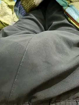 Snapshot of Bio-teacher chatting on 11/04/25, 04:28 Bio-teacher online show from 11/04/25, 04:28