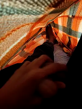 Snapshot of Bio-teacher chatting on 03/21/26, 01:58 Bio-teacher online show from 03/21/26, 01:58