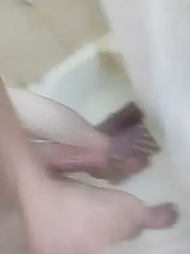 Snapshot of Neperianoo chatting on 10/10/25, 01:15 Neperianoo online show from 10/10/25, 01:15