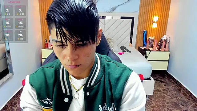 KAROLLJONES1 online show from 09/12/25, 07:36