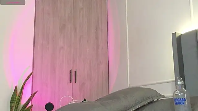 Ice Princess  online show from 11/29/25, 02:31