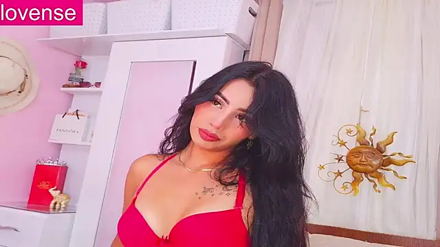 Snapshot of Miss_Charlottet chatting on 07/01/26, 07:46 Miss Charlottet online show from 07/01/26, 07:46