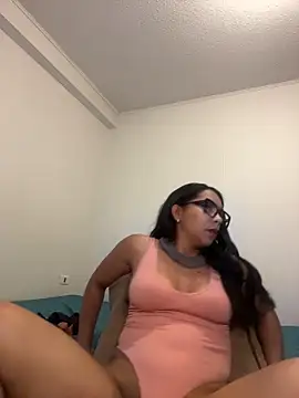 Snapshot of princesaliay chatting on 04/04/26, 11:08 princesaliay online show from 04/04/26, 11:08