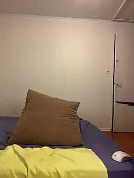 Snapshot of princesaliay chatting on 04/13/26, 10:54 princesaliay online show from 04/13/26, 10:54