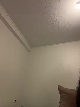 Snapshot of princesaliay chatting on 04/18/26, 11:03 princesaliay online show from 04/18/26, 11:03