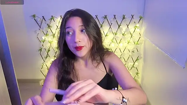 Snapshot of genet_ chatting on 10/08/25, 12:52 genet online show from 10/08/25, 12:52