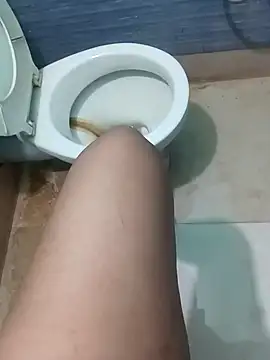 satisfiedgirl4 online show from 10/16/25, 11:39