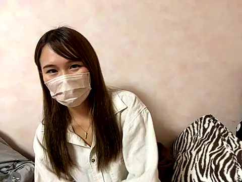 Snapshot of rad_chan chatting on 09/28/25, 04:34 rad chan online show from 09/28/25, 04:34