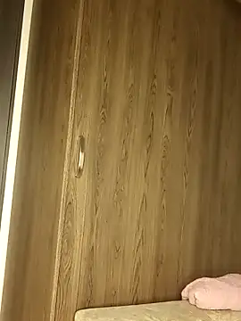 Snapshot of linda_luna29 chatting on 02/14/26, 03:58 linda luna29 online show from 02/14/26, 03:58