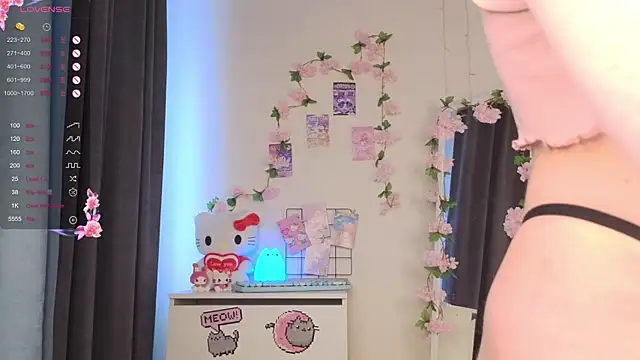 roxydolll online show from 07/14/26, 02:05