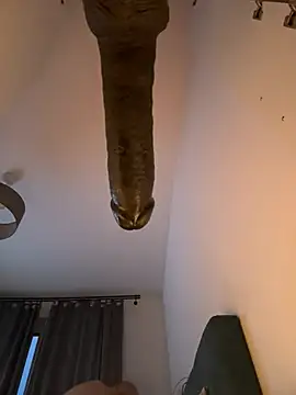 Snapshot of Jaropol chatting on 03/16/26, 04:29 Jaropol online show from 03/16/26, 04:29