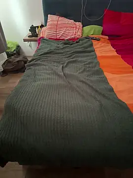 Snapshot of Jaropol chatting on 04/14/26, 10:54 Jaropol online show from 04/14/26, 10:54