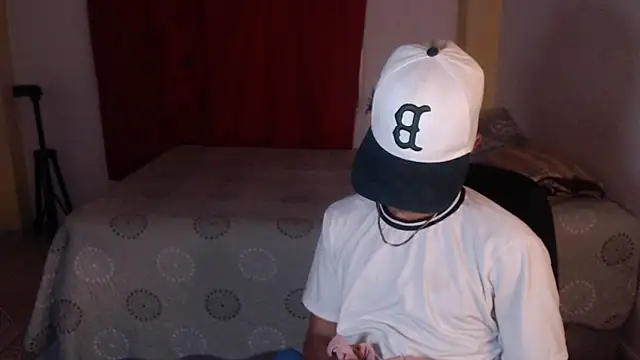 sung yol online show from 10/31/25, 02:34