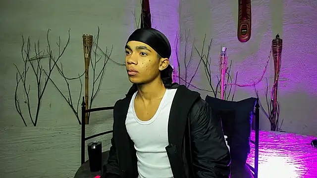 AlanCutee online show from 02/08/26, 01:36