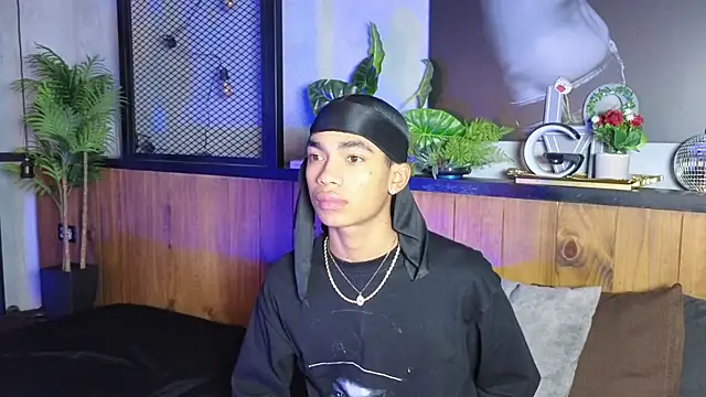 AlanCutee online show from 05/07/26, 12:10