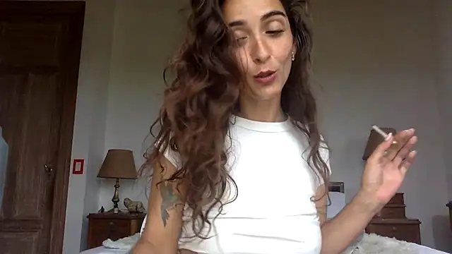 Snapshot of venuslibre chatting on 10/24/25, 07:21 venuslibre online show from 10/24/25, 07:21