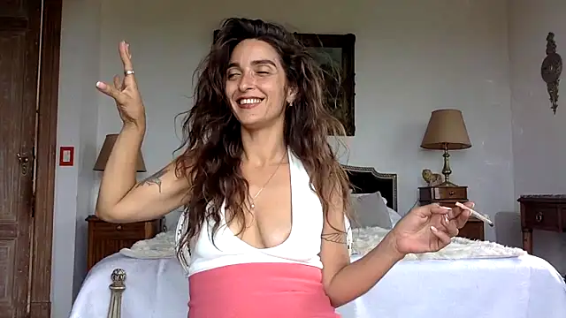 Snapshot of venuslibre chatting on 11/01/25, 07:38 venuslibre online show from 11/01/25, 07:38