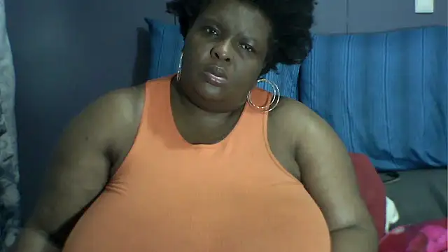 Voluptuousbbw1 online show from 09/12/25, 11:59