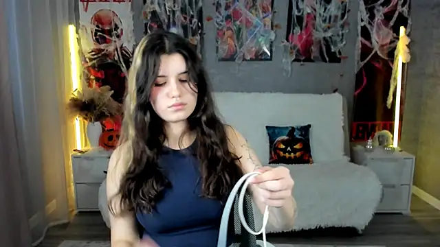 AnoraDark online show from 10/27/25, 12:42