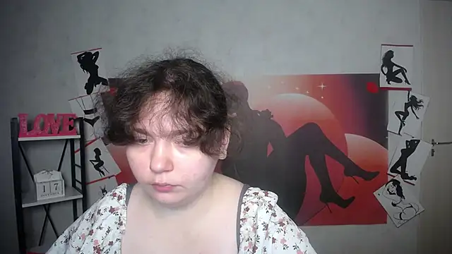 Snapshot of NeonilaLisova chatting on 11/23/25, 06:02 NeonilaLisova online show from 11/23/25, 06:02