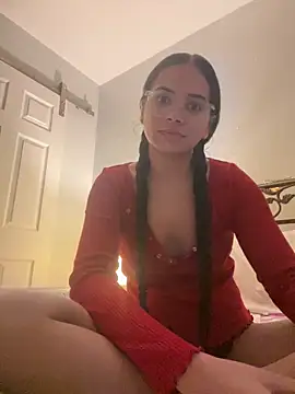 Snapshot of vixxnovalee chatting on 02/21/26, 07:20 vixxnovalee online show from 02/21/26, 07:20