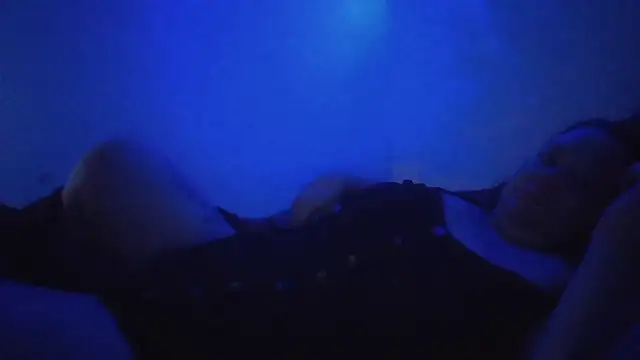 Snapshot of ThickkkMama420 chatting on 12/22/25, 02:19 ThickkkMama420 online show from 12/22/25, 02:19