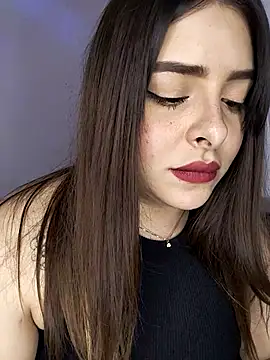 Nahomy cm online show from 11/20/25, 08:41